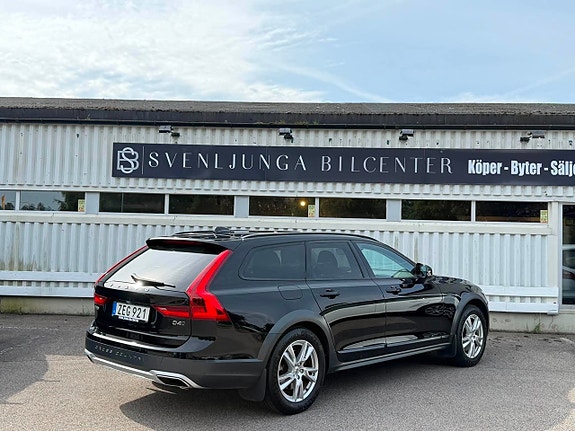 Volvo V90 Cross Country 3 of 22