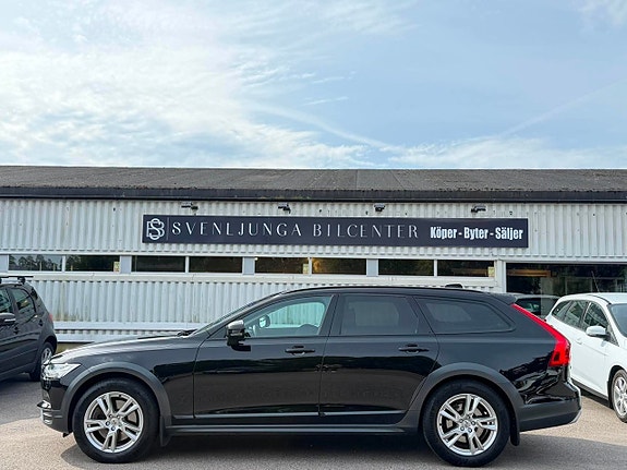 Volvo V90 Cross Country 5 of 22