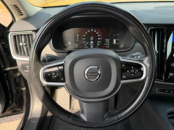 Volvo V90 Cross Country 21 of 22