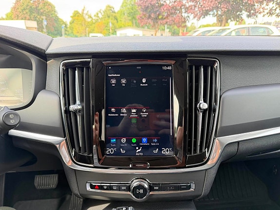 Volvo V90 Cross Country 18 of 22