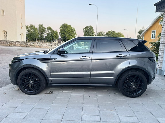 Land Rover Range Rover Evoque 23 of 23
