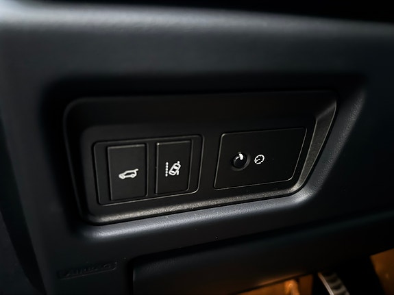 Land Rover Range Rover Evoque 17 of 23