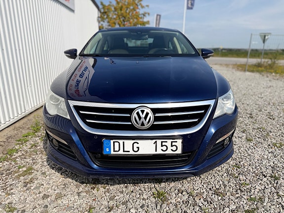Volkswagen Passat CC 10 of 11
