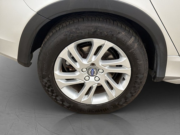 Volvo V60 Cross Country 27 of 30