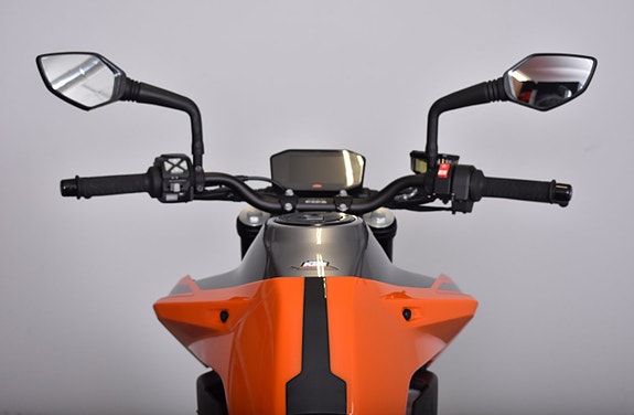 KTM 790 Duke 14 of 15