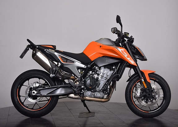 KTM 790 Duke 8 of 15