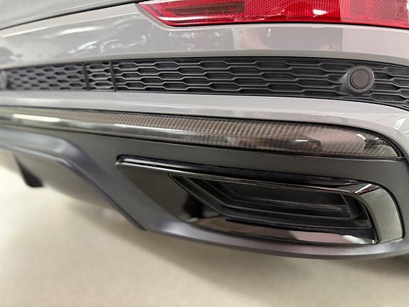 Audi Q8 9 of 29