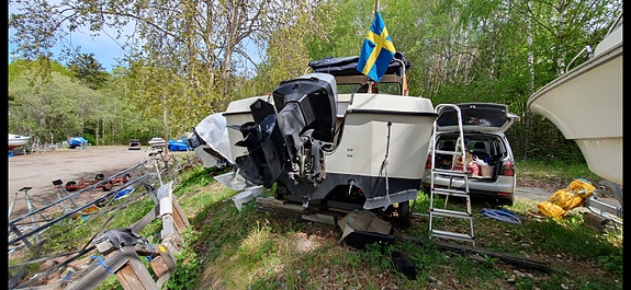 FLIPPER  MOTORBÅT 13 of 14