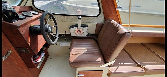 FLIPPER  MOTORBÅT 9 of 14