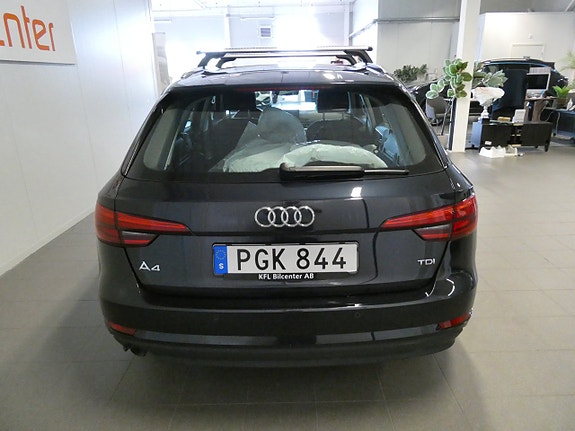 Audi A4 5 of 18