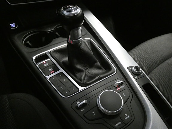 Audi A4 13 of 18