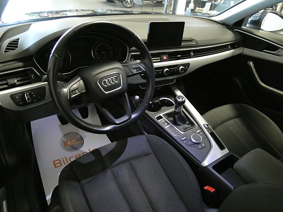 Audi A4 10 of 18
