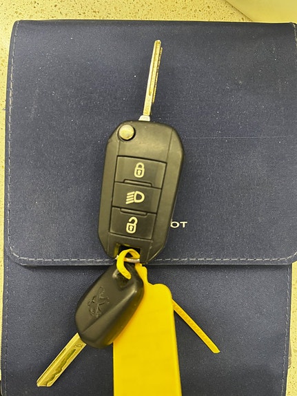 Peugeot 208 22 of 22