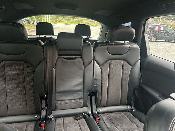 Audi Q7 18 of 27