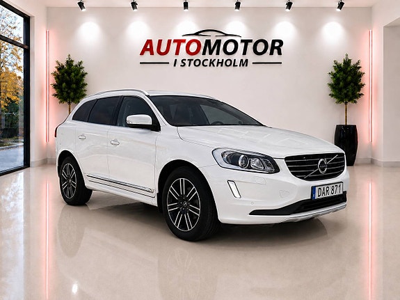 Volvo XC60 8 of 30