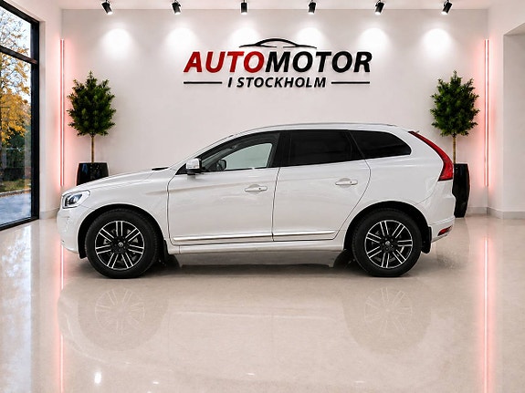 Volvo XC60 13 of 30