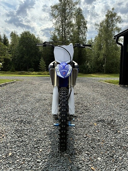 Yamaha Yzf 450 6 of 6