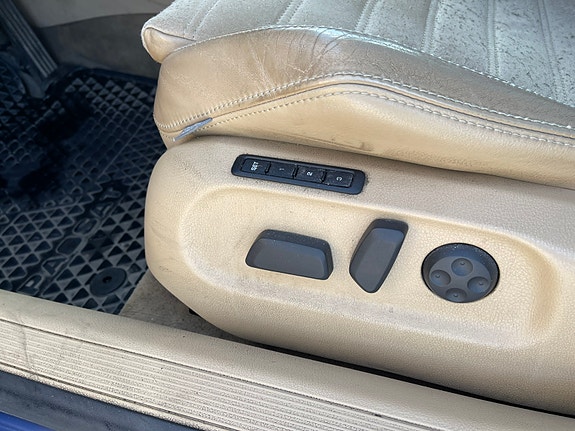 Volkswagen Passat 8 of 10