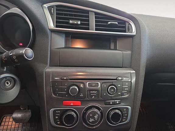 Citroen C4 17 of 21