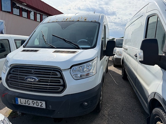 Ford Transit 2 of 5