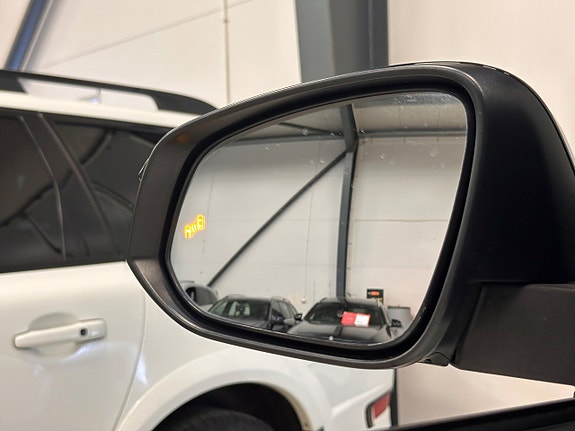 Toyota RAV4 18 of 30