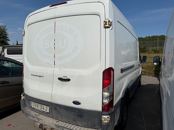 Ford Transit 4 of 4