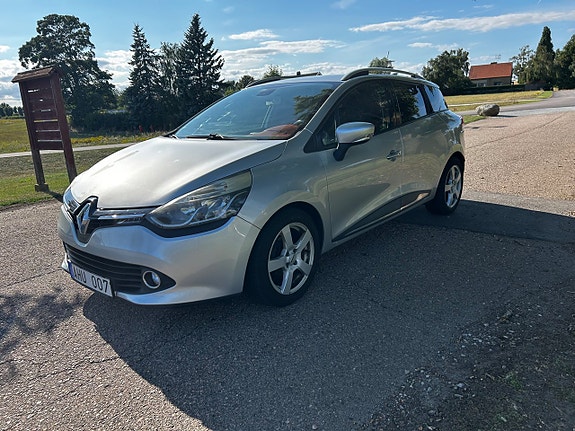 Renault Clio 2 of 14