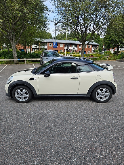 MINI Cooper 4 of 12