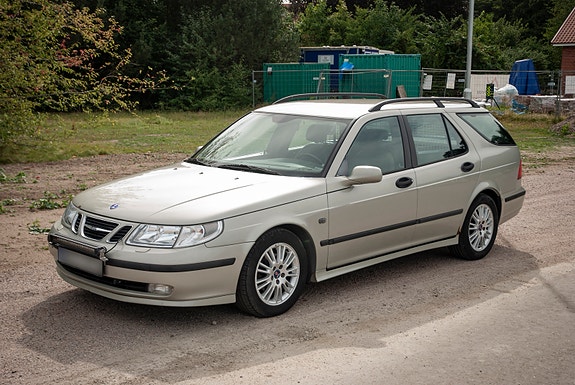 Saab 9-5 3 of 8
