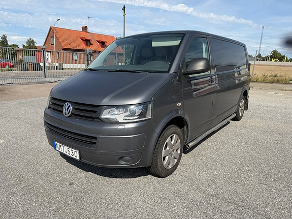Volkswagen Transporter 2 of 18