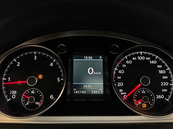 Volkswagen Passat Alltrack 15 of 20