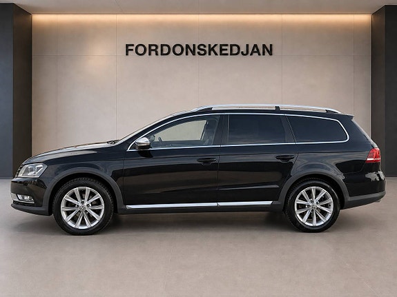 Volkswagen Passat Alltrack 4 of 20