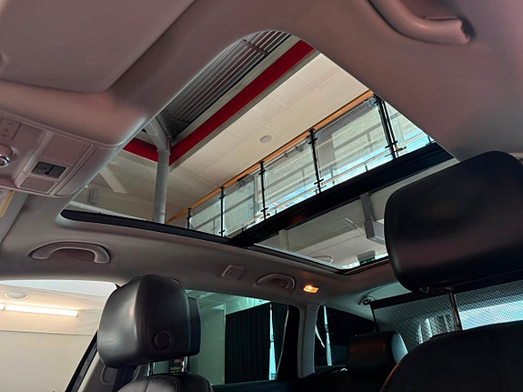 Volkswagen Passat Alltrack 13 of 20