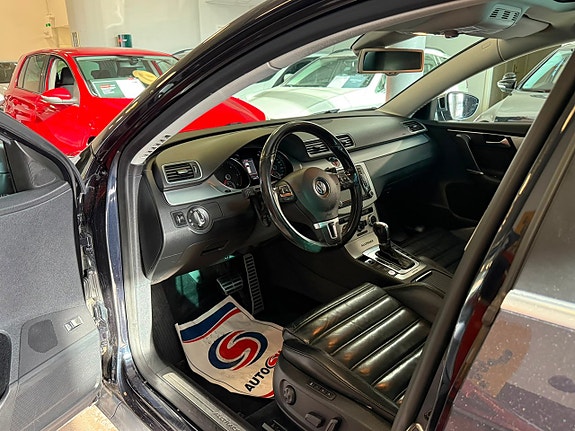 Volkswagen Passat Alltrack 9 of 20