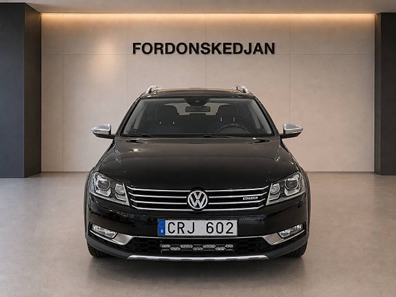 Volkswagen Passat Alltrack 3 of 20