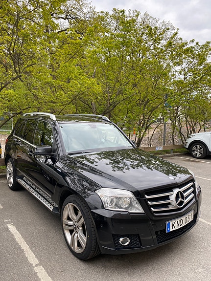 Mercedes-Benz GLK220 5 of 5