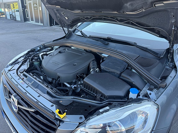 Volvo XC60 8 of 9