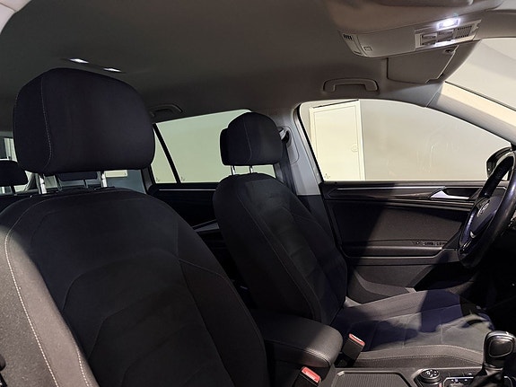 Volkswagen Tiguan 15 of 30