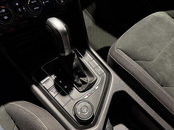 Volkswagen Tiguan 30 of 30