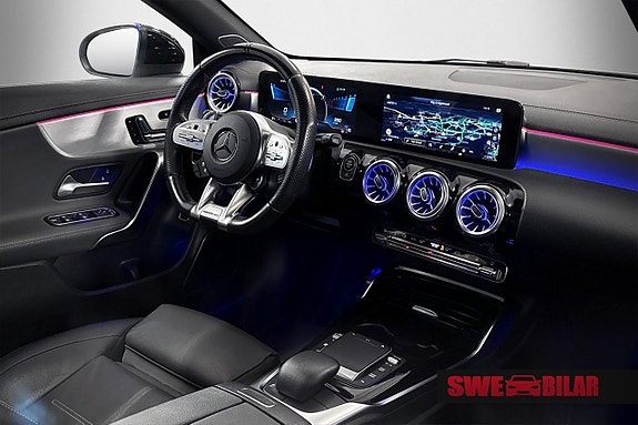 Mercedes-Benz CLA35 17 of 30