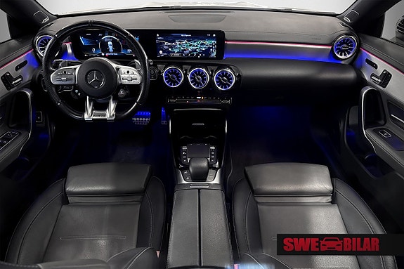 Mercedes-Benz CLA35 16 of 30