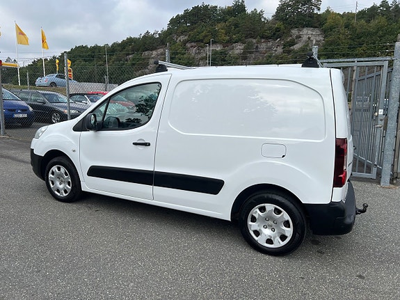 Peugeot Partner 4 of 8
