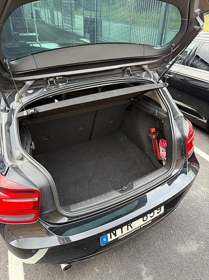 BMW 116d 8 of 13