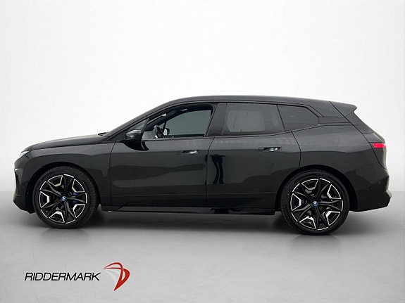 BMW iX 5 of 30