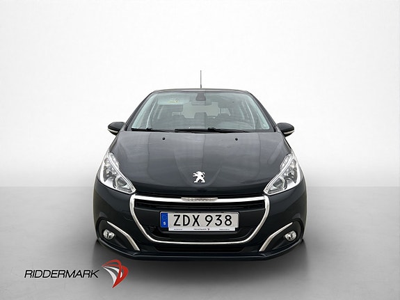Peugeot 208 2 of 28