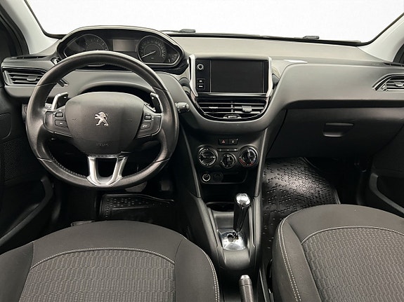 Peugeot 208 15 of 28
