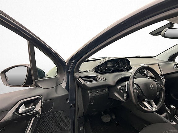 Peugeot 208 10 of 28