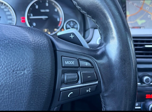 BMW 520d 4 of 6