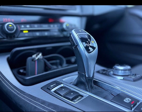 BMW 520d 5 of 6