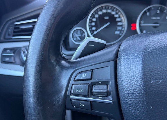 BMW 520d 3 of 6